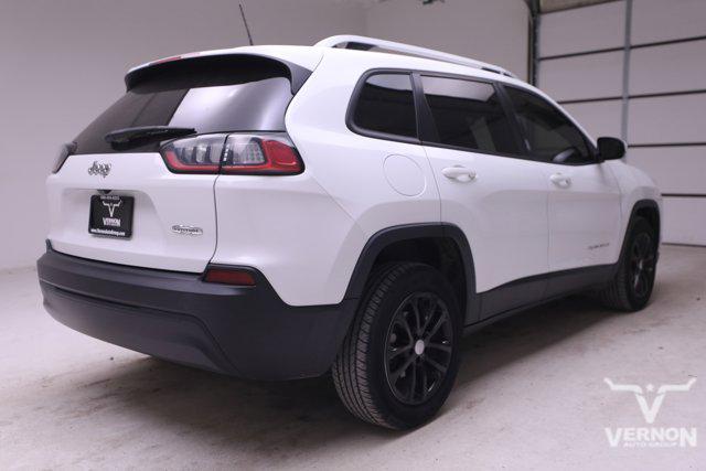 used 2021 Jeep Cherokee car, priced at $15,899