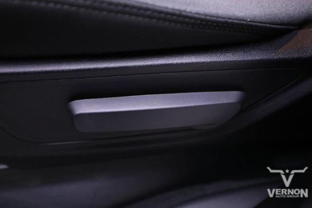 used 2022 Ram 1500 Classic car, priced at $32,999