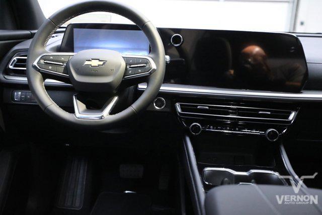 new 2026 Chevrolet Traverse car, priced at $40,764