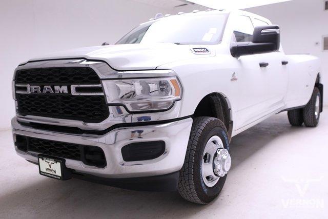 new 2024 Ram 3500 car, priced at $62,066