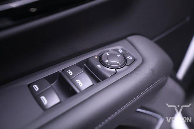 new 2025 Chevrolet Suburban car, priced at $62,397