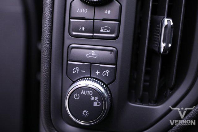 new 2025 GMC Sierra 1500 car, priced at $41,699