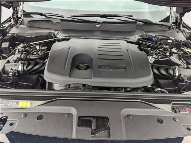 new 2024 Land Rover Discovery car, priced at $88,008