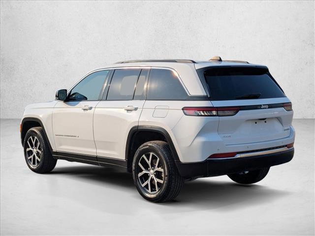 used 2024 Jeep Grand Cherokee car, priced at $33,997