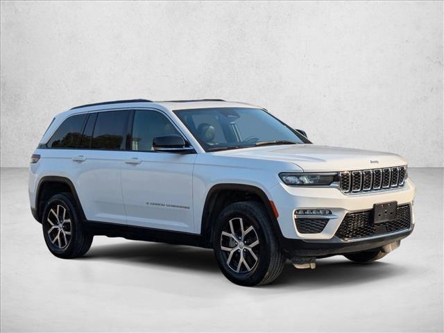 used 2024 Jeep Grand Cherokee car, priced at $33,997