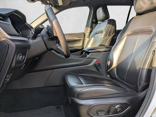 used 2024 Jeep Grand Cherokee car, priced at $33,997