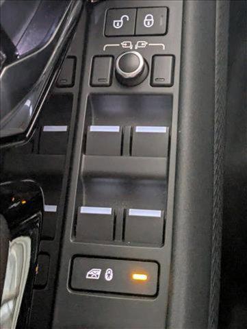 used 2020 Land Rover Range Rover Evoque car, priced at $24,840