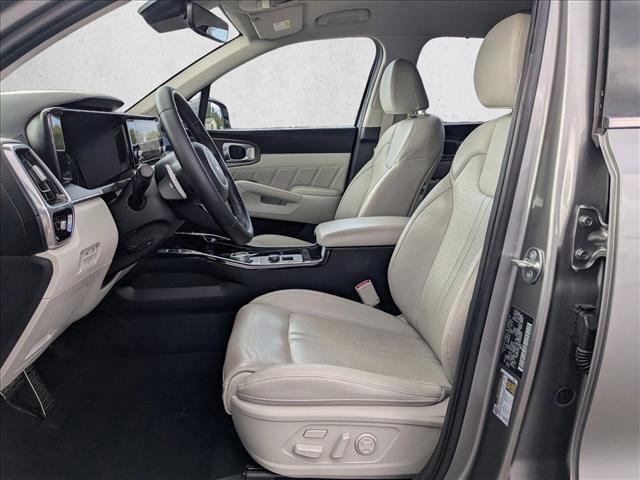 used 2023 Kia Sorento Hybrid car, priced at $29,995