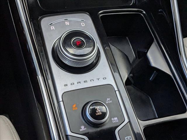 used 2023 Kia Sorento Hybrid car, priced at $29,995