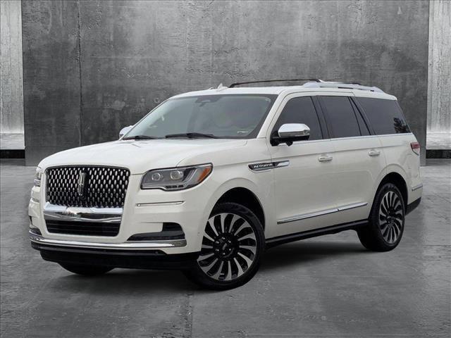 used 2024 Lincoln Navigator car, priced at $89,992