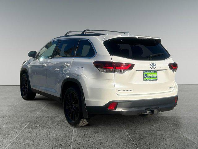 used 2019 Toyota Highlander car, priced at $36,999