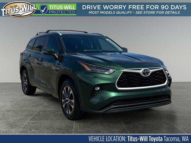 used 2023 Toyota Highlander car, priced at $45,999