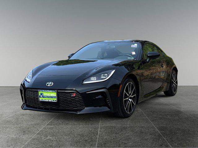 used 2024 Toyota GR86 car, priced at $35,999