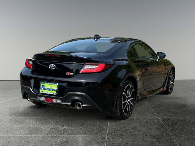 used 2024 Toyota GR86 car, priced at $35,999