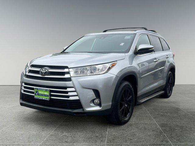 used 2019 Toyota Highlander car, priced at $27,875