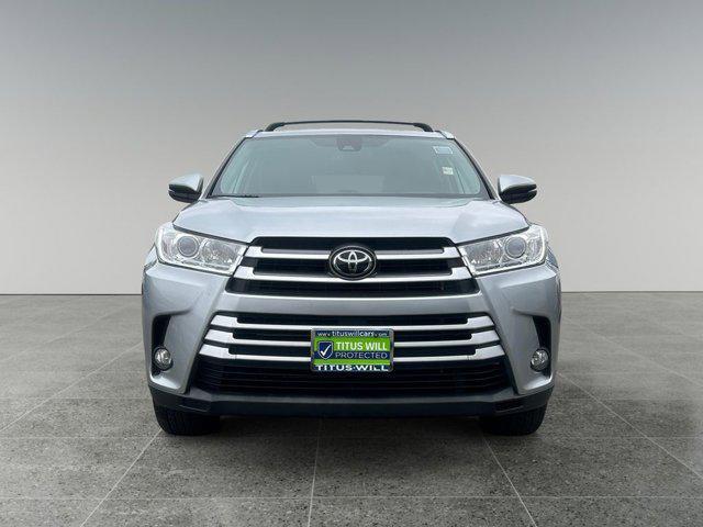 used 2019 Toyota Highlander car, priced at $27,875