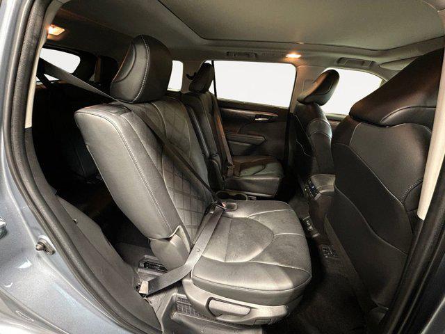 used 2022 Toyota Highlander Hybrid car, priced at $48,315