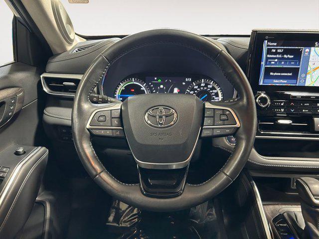used 2022 Toyota Highlander Hybrid car, priced at $48,315