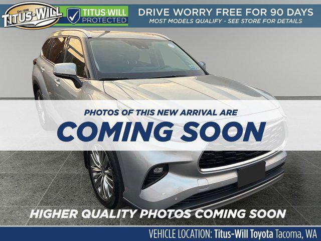 used 2022 Toyota Highlander car, priced at $49,999
