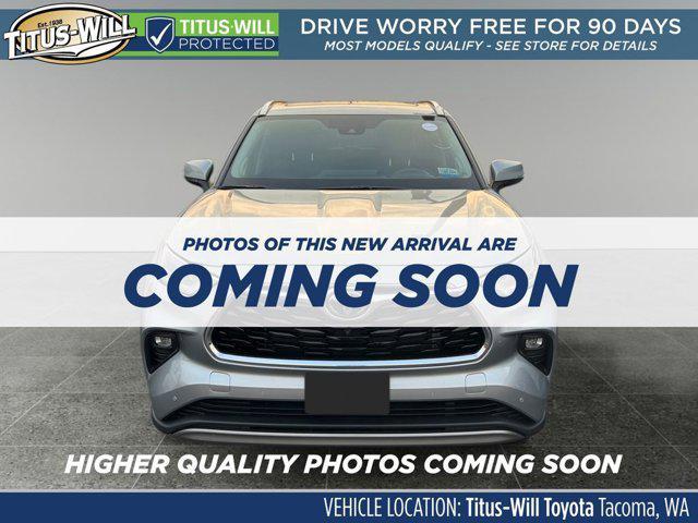used 2022 Toyota Highlander car, priced at $49,999