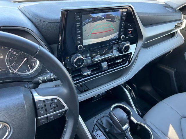 used 2022 Toyota Highlander car, priced at $46,999