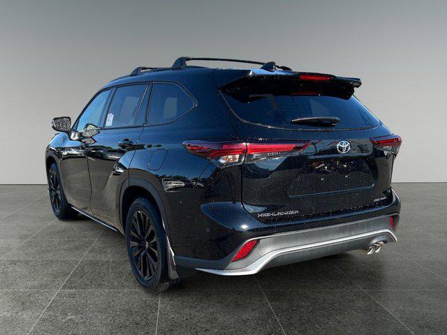 new 2025 Toyota Highlander car, priced at $49,943