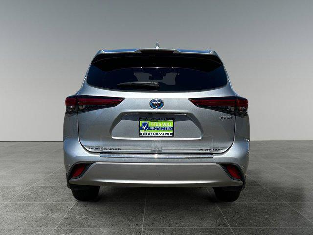 used 2021 Toyota Highlander Hybrid car, priced at $49,998