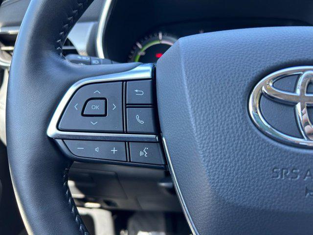 used 2021 Toyota Highlander Hybrid car, priced at $49,998