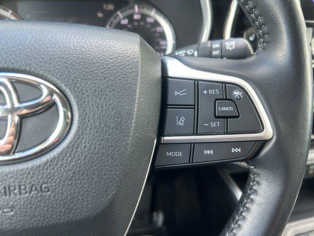 used 2023 Toyota Highlander car, priced at $35,270