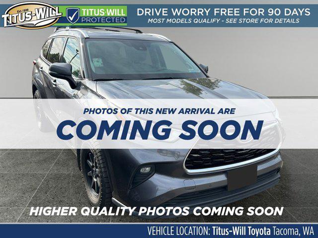 used 2022 Toyota Highlander Hybrid car, priced at $49,999