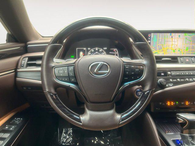 used 2020 Lexus ES 300h car, priced at $37,212