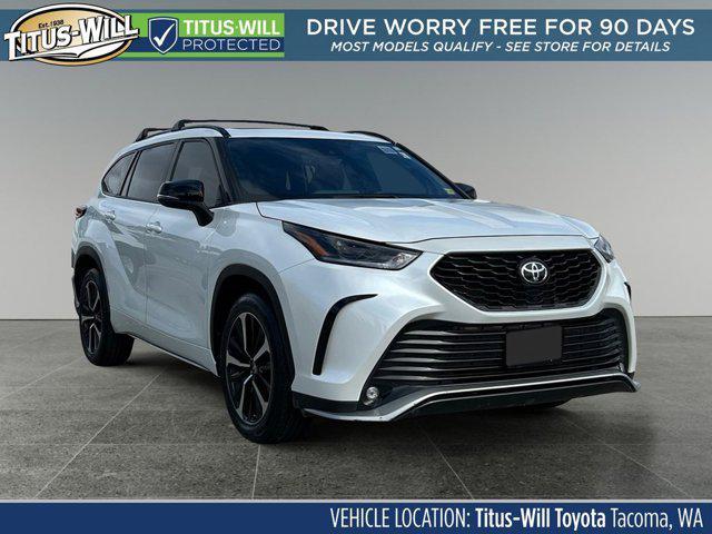 used 2022 Toyota Highlander car, priced at $43,999