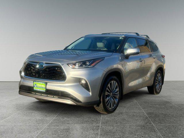 used 2021 Toyota Highlander Hybrid car, priced at $48,126