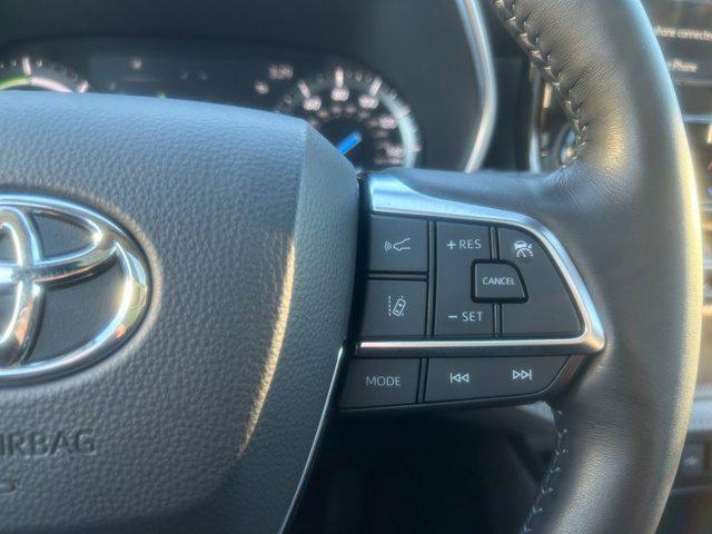 used 2021 Toyota Highlander Hybrid car, priced at $48,126