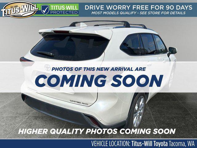 used 2021 Toyota Highlander car, priced at $40,999
