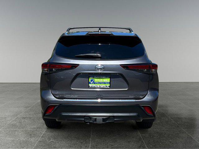 used 2024 Toyota Highlander car, priced at $49,999