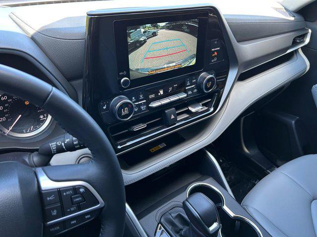 used 2024 Toyota Highlander car, priced at $49,999