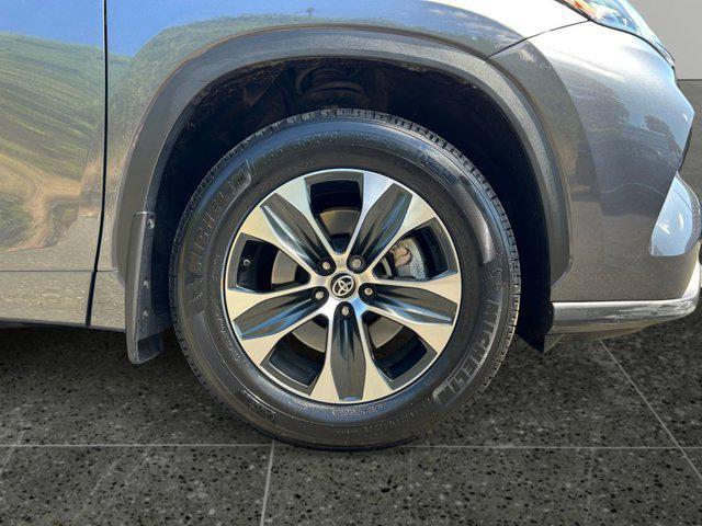 used 2024 Toyota Highlander car, priced at $49,999