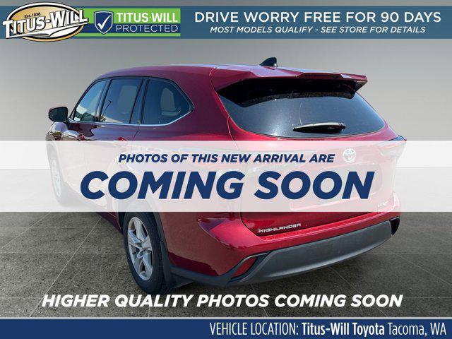 used 2022 Toyota Highlander car, priced at $36,537