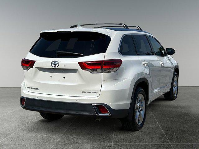 used 2019 Toyota Highlander car, priced at $36,510