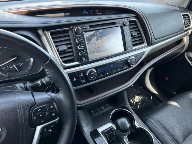 used 2019 Toyota Highlander car, priced at $36,510