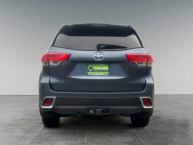 used 2019 Toyota Highlander Hybrid car, priced at $39,999