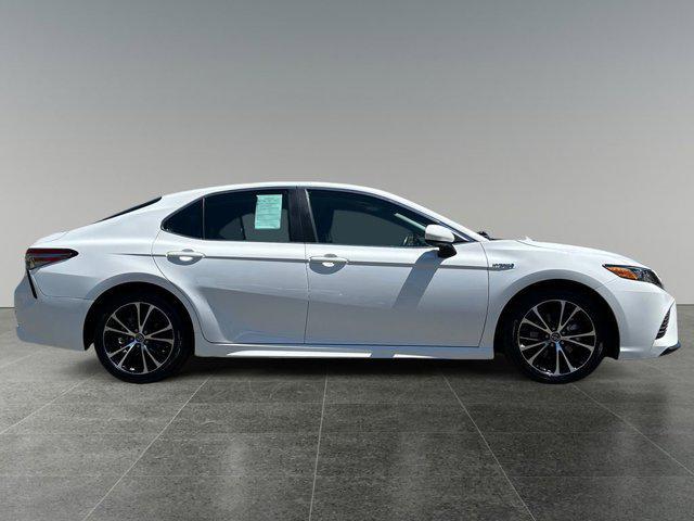used 2018 Toyota Camry Hybrid car, priced at $29,999