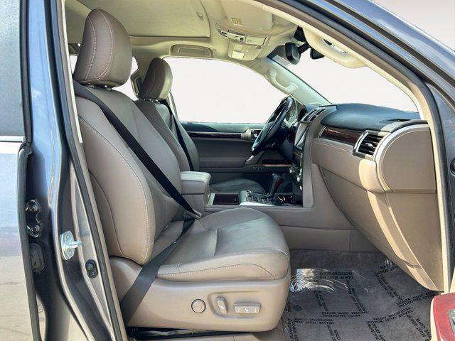 used 2019 Lexus GX 460 car, priced at $48,999