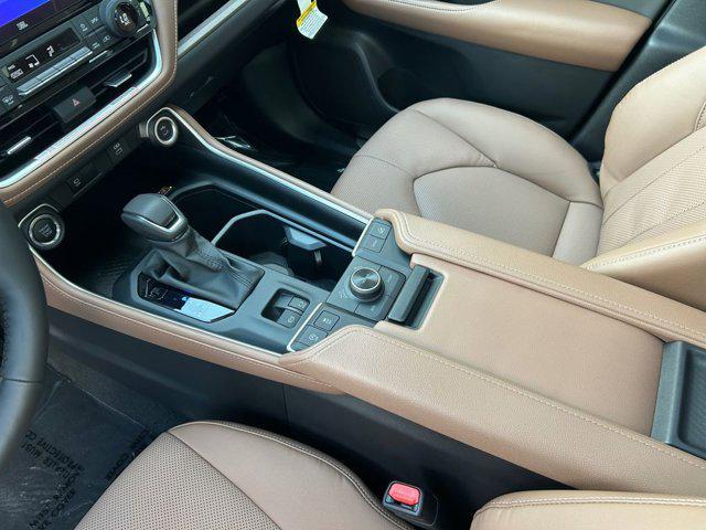 new 2026 Toyota Grand Highlander car