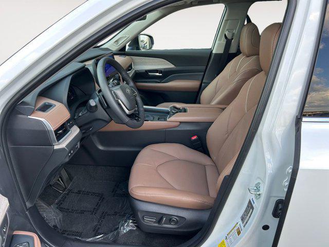 new 2026 Toyota Grand Highlander car