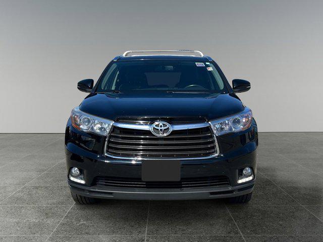 used 2016 Toyota Highlander car
