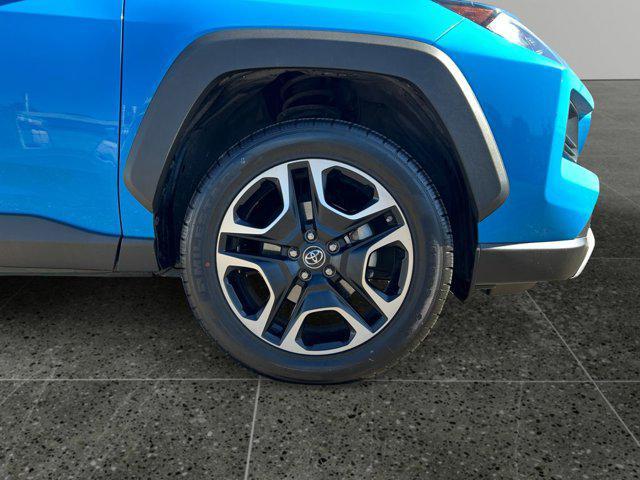 used 2019 Toyota RAV4 car, priced at $30,274