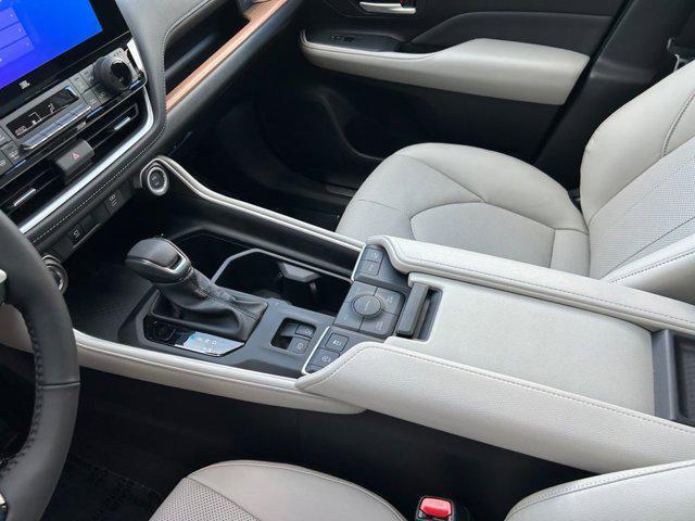 new 2025 Toyota Grand Highlander car, priced at $57,447