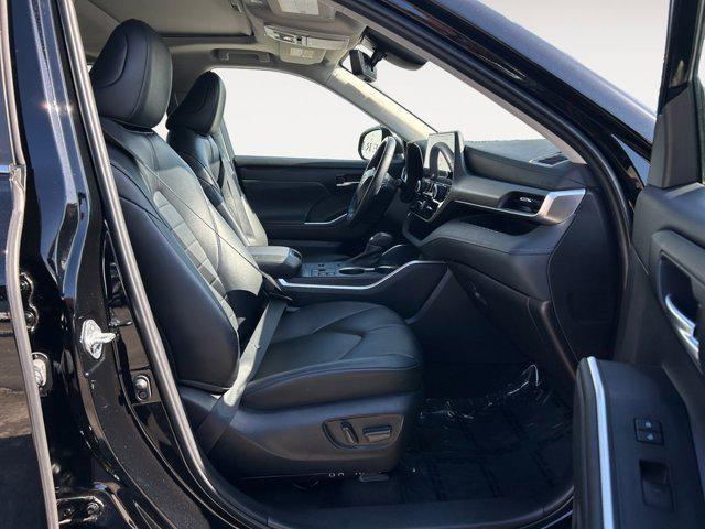 used 2023 Toyota Highlander Hybrid car, priced at $49,341